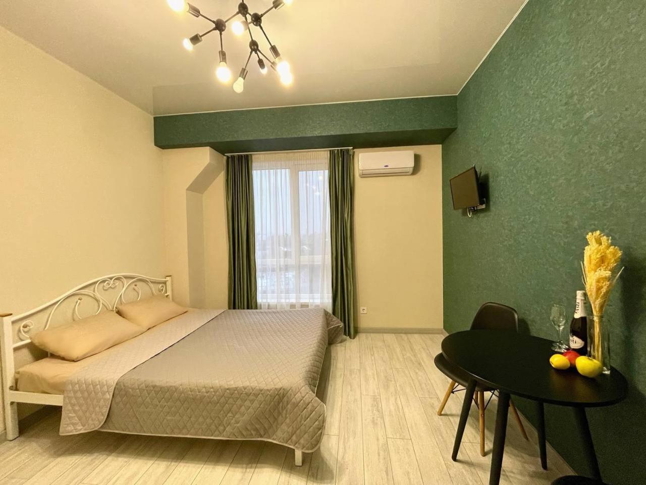 Parkoviy Kvartal Apartment *